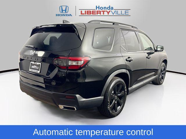 new 2025 Honda Pilot car, priced at $56,760