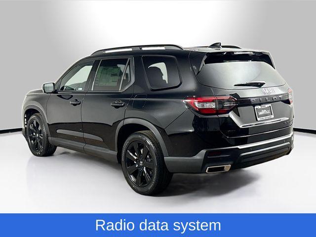 new 2025 Honda Pilot car, priced at $51,226