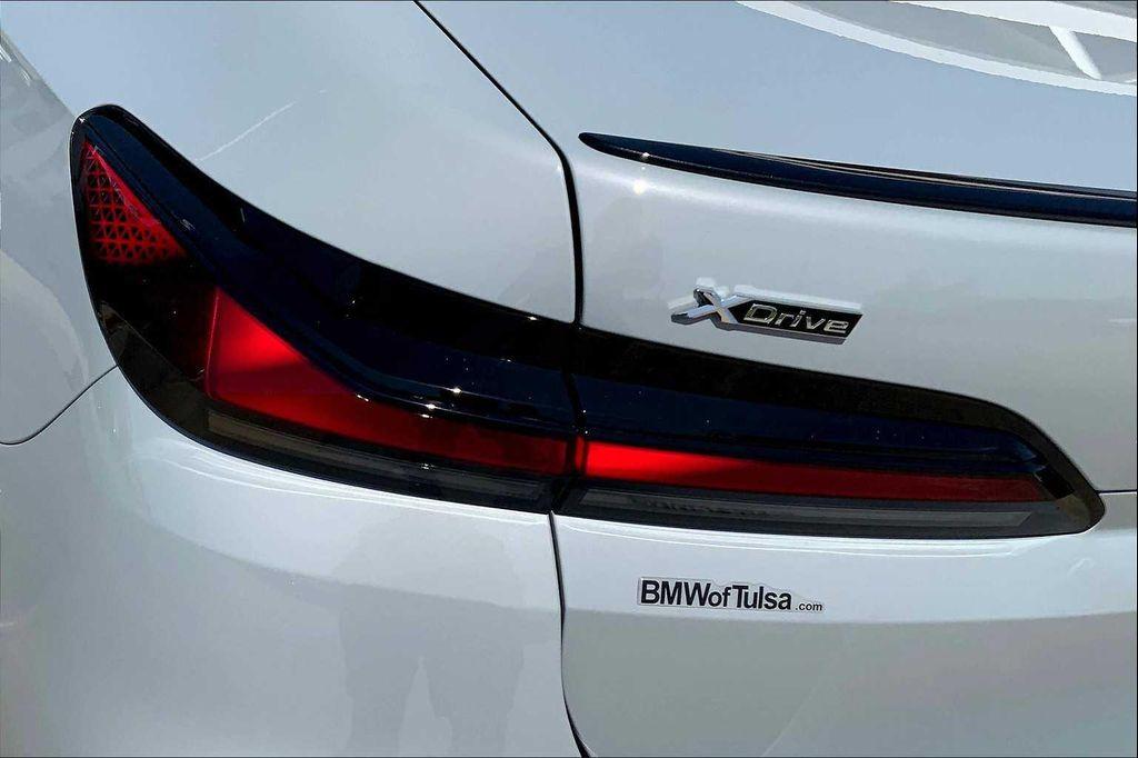 new 2025 BMW 760 car, priced at $140,350