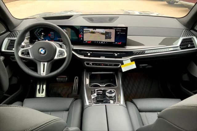 new 2025 BMW X7 car, priced at $122,785