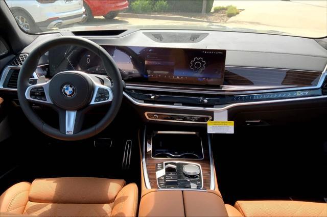 new 2025 BMW X7 car, priced at $98,295