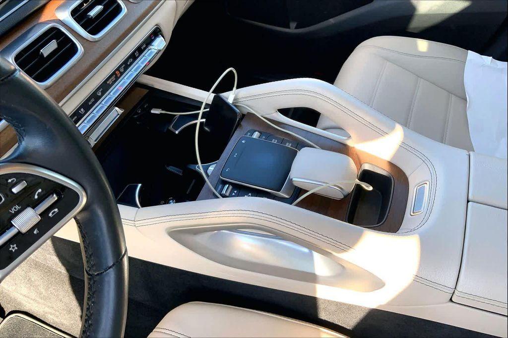 used 2022 Mercedes-Benz GLE 450 car, priced at $50,990