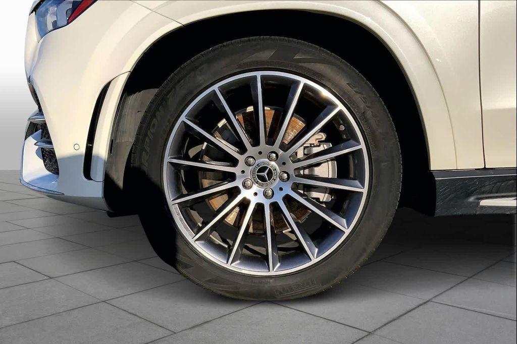 used 2022 Mercedes-Benz GLE 450 car, priced at $50,990
