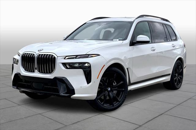 new 2025 BMW X7 car, priced at $100,220