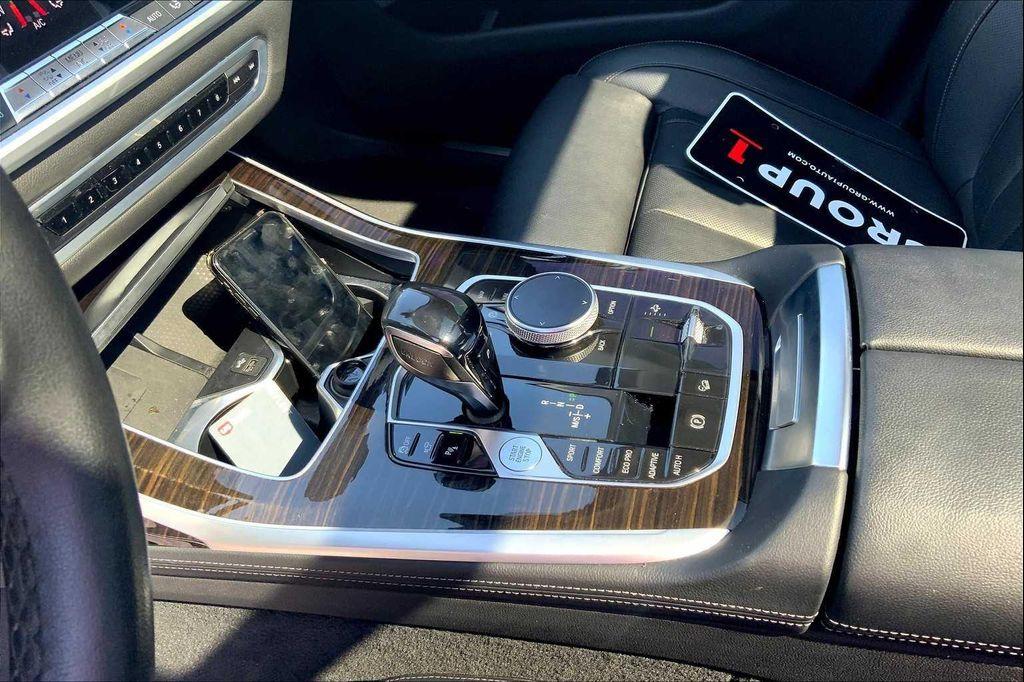 used 2021 BMW X7 car, priced at $38,990