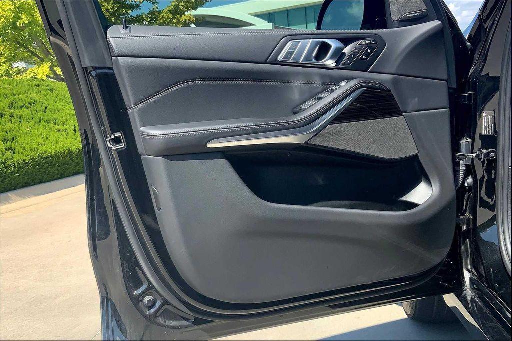 used 2021 BMW X7 car, priced at $38,990