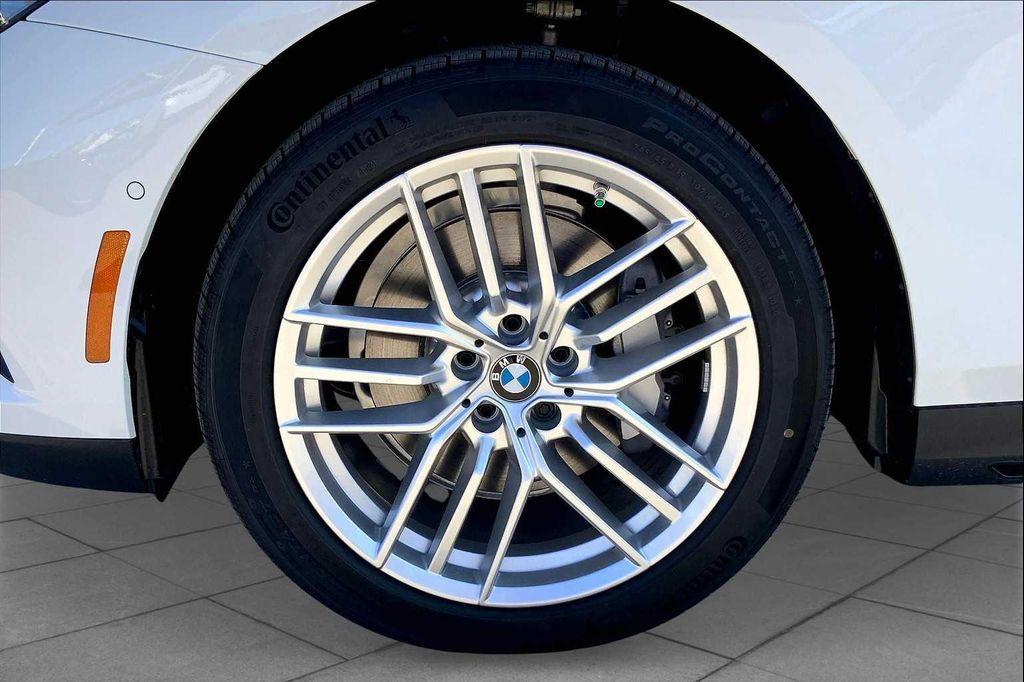 new 2025 BMW 530 car, priced at $58,974