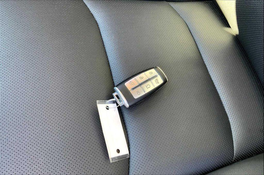 used 2025 Genesis GV70 car, priced at $39,990