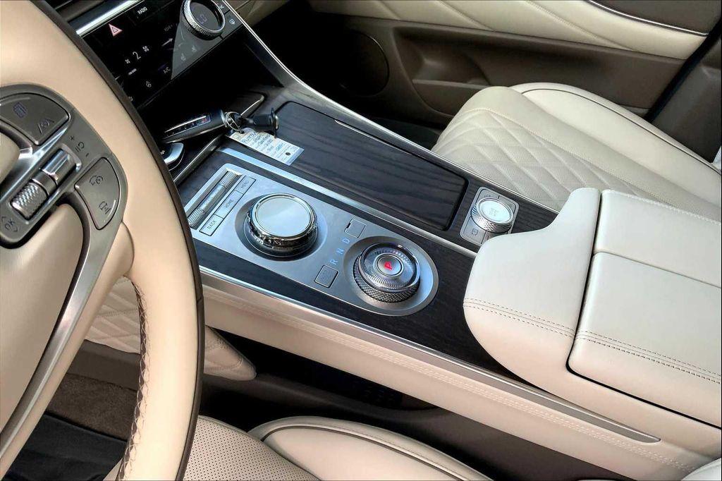 used 2024 Genesis GV80 car, priced at $58,990