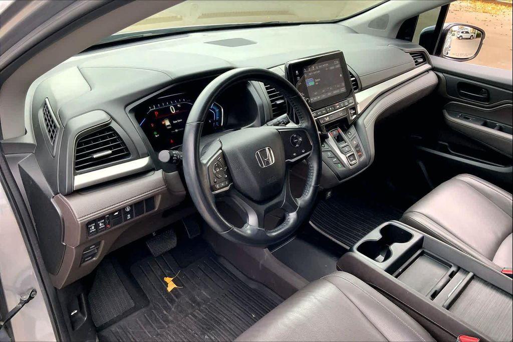 used 2022 Honda Odyssey car, priced at $31,990