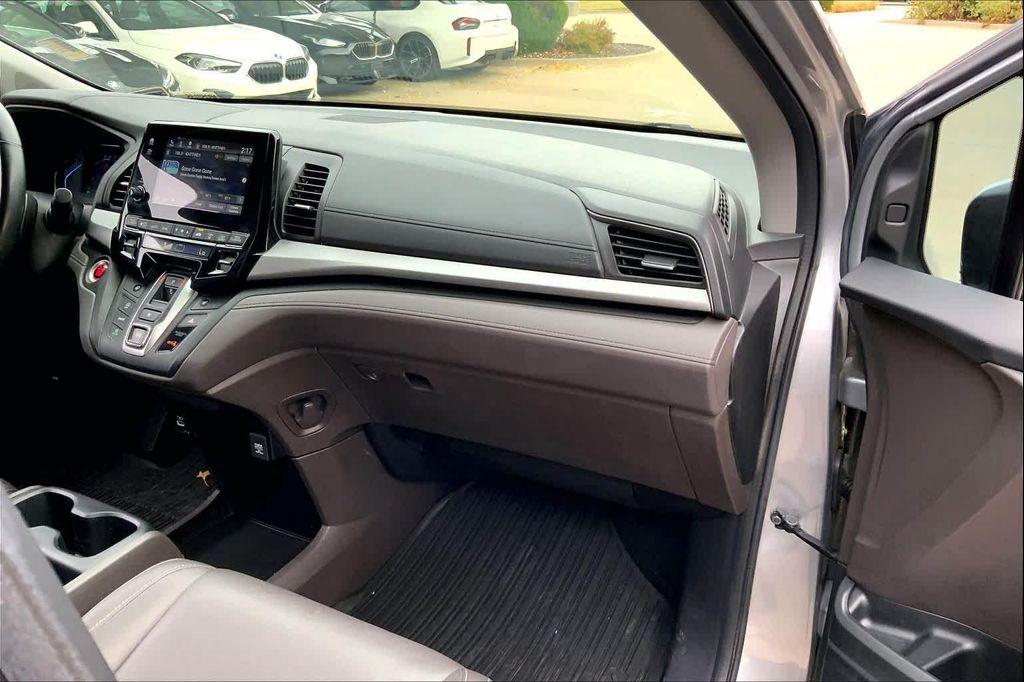 used 2022 Honda Odyssey car, priced at $31,990