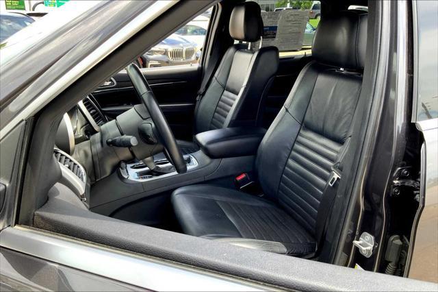 used 2018 Jeep Grand Cherokee car, priced at $14,000