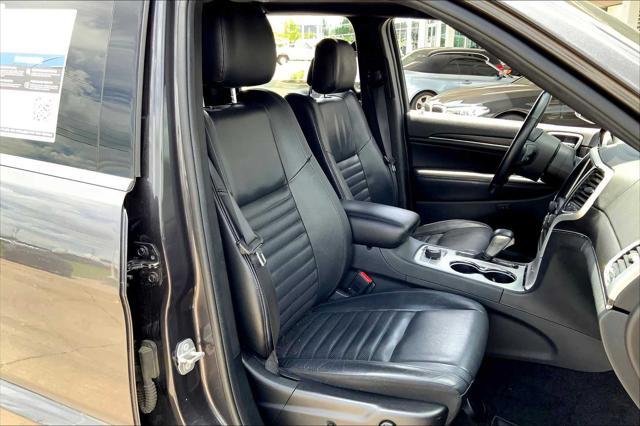 used 2018 Jeep Grand Cherokee car, priced at $14,000
