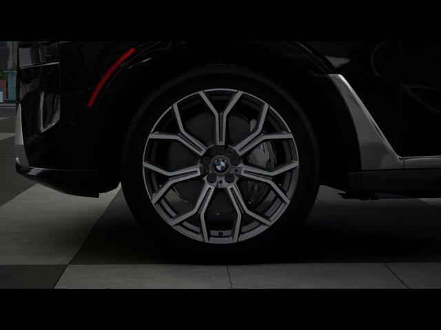 new 2025 BMW X7 car, priced at $94,885