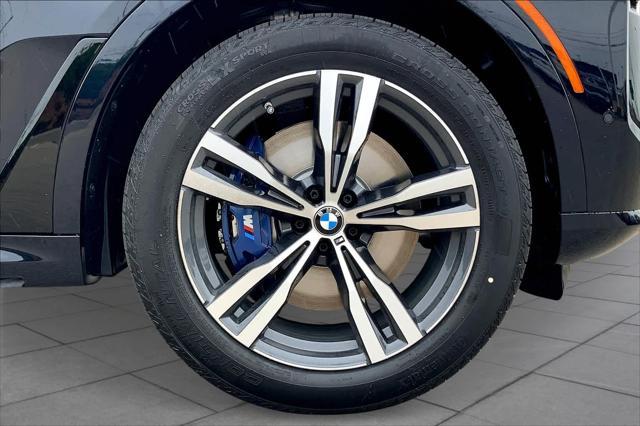 new 2025 BMW X7 car, priced at $121,120