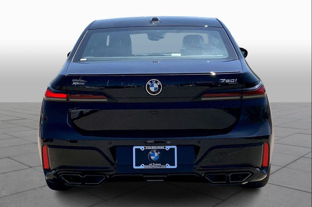 new 2025 BMW 760 car, priced at $133,990