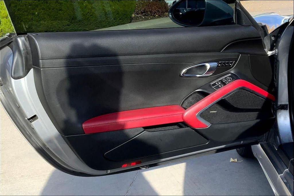 used 2018 Porsche 718 Cayman car, priced at $47,990