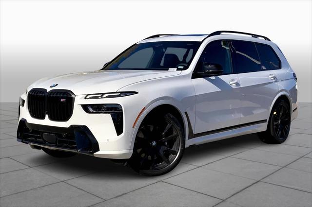 new 2025 BMW X7 car, priced at $121,420