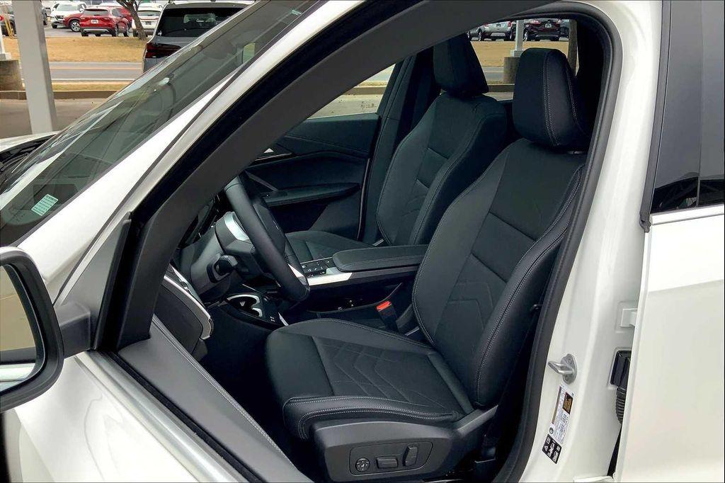 new 2025 BMW X1 car, priced at $43,990