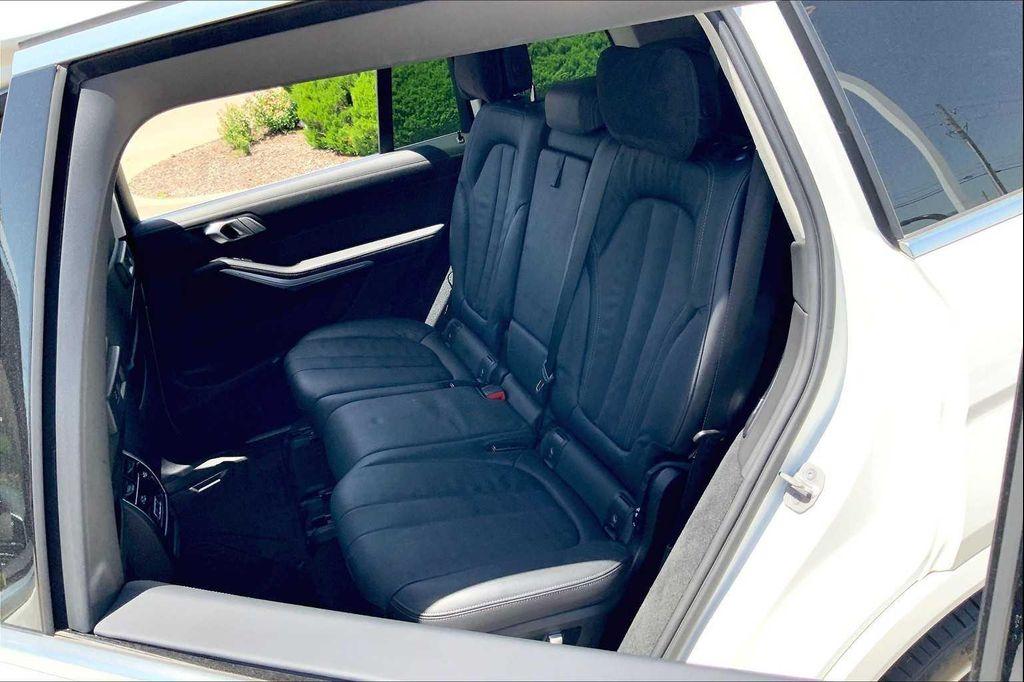 used 2022 BMW X7 car, priced at $43,990