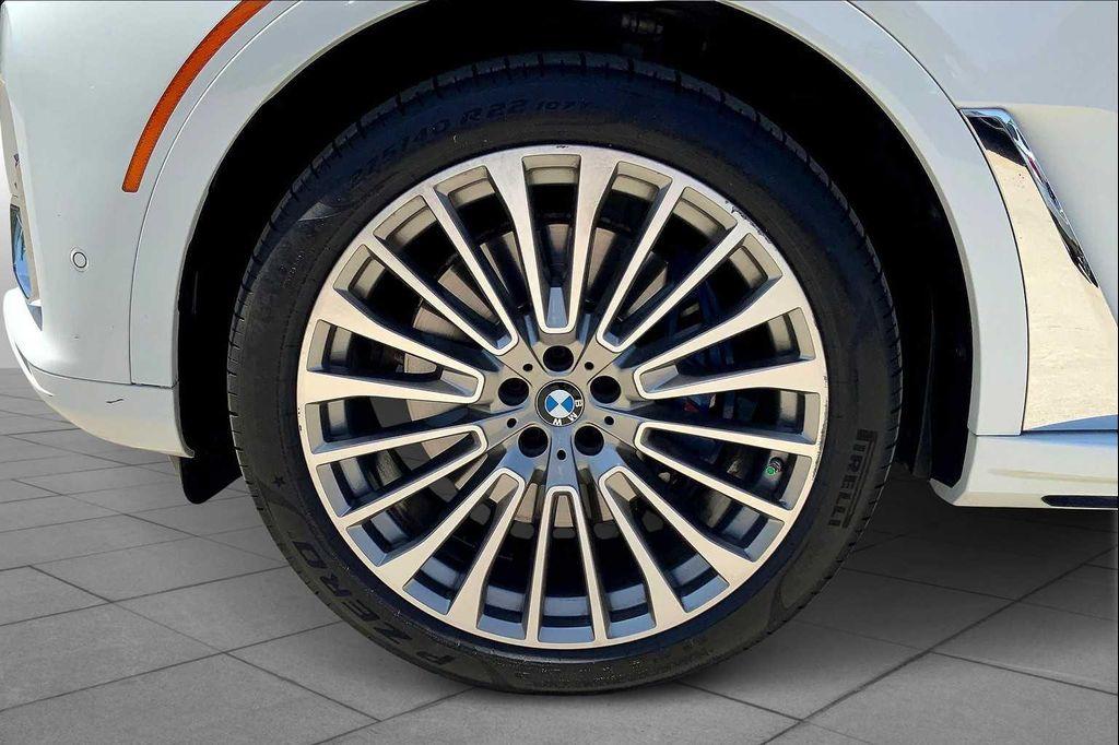 used 2022 BMW X7 car, priced at $43,990