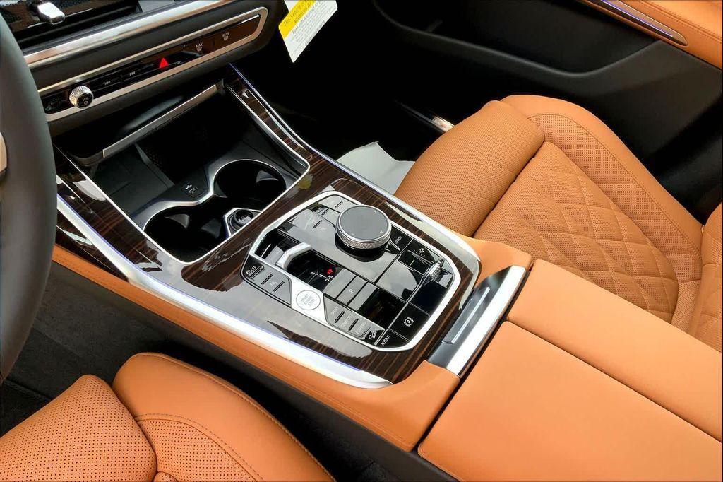 new 2026 BMW X7 car, priced at $101,430