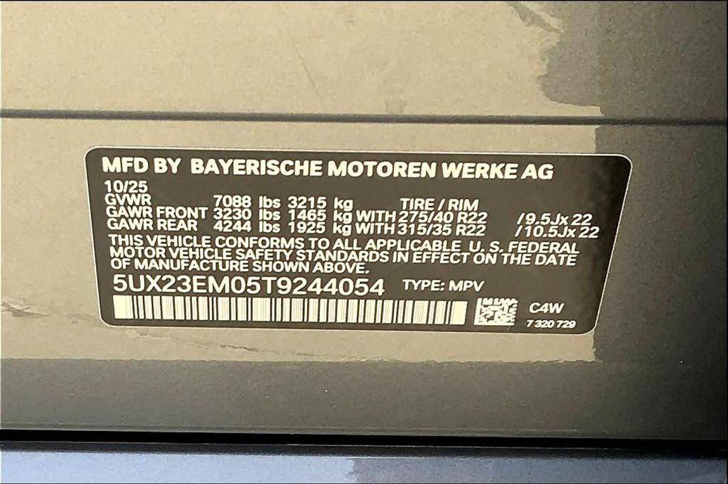 new 2026 BMW X7 car, priced at $101,430