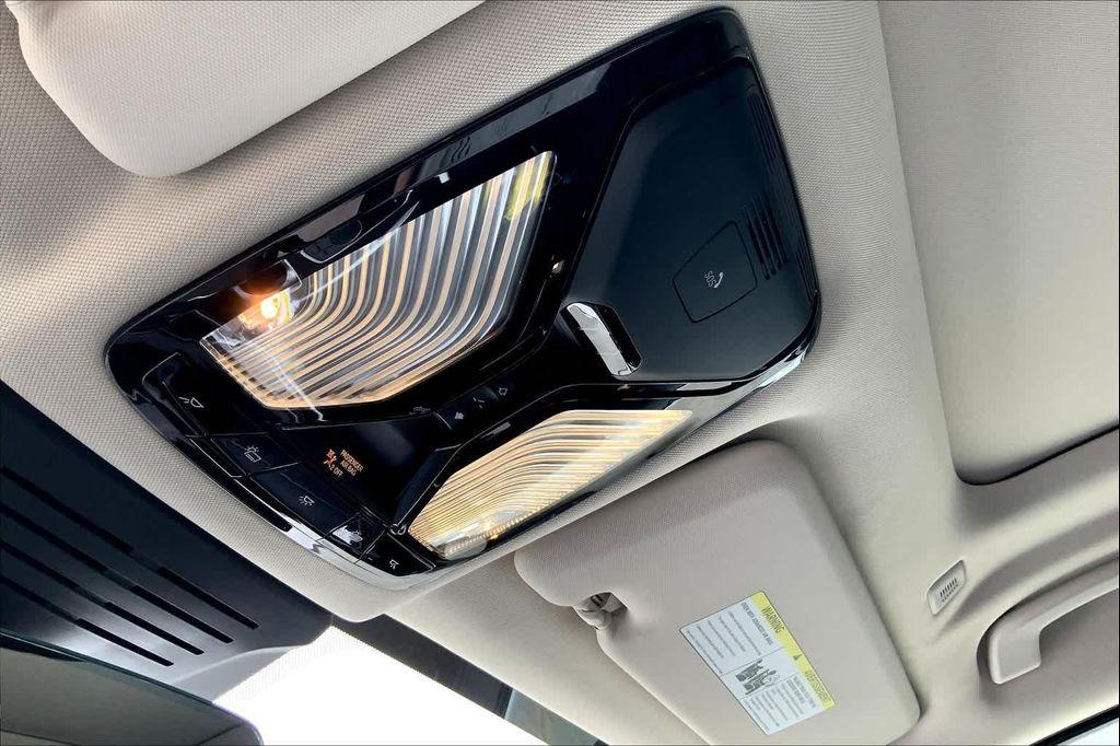 new 2025 BMW X7 car, priced at $82,990