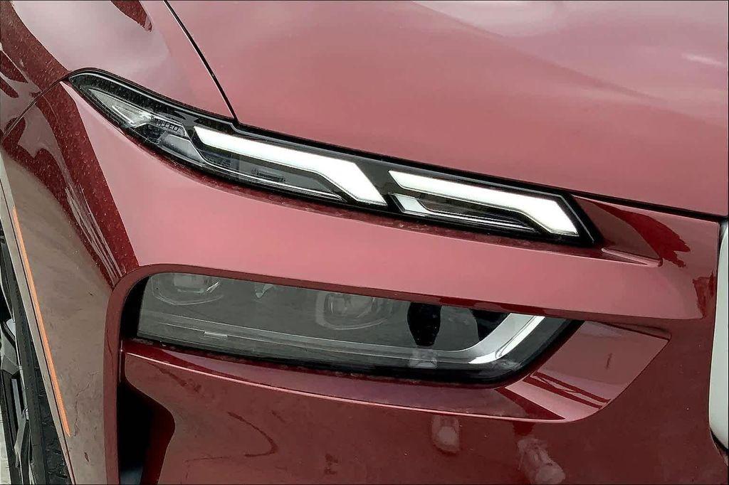 new 2025 BMW X7 car, priced at $82,990