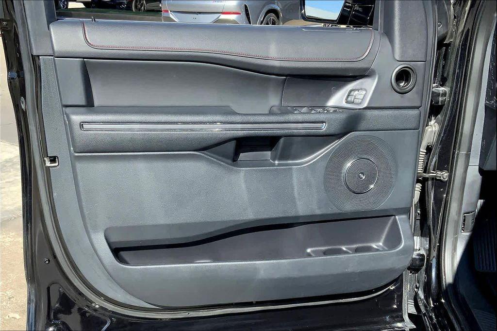 used 2022 Ford Expedition car, priced at $45,999