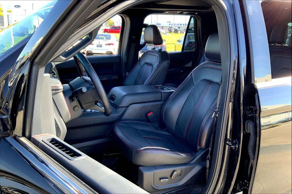 used 2022 Ford Expedition car, priced at $45,999