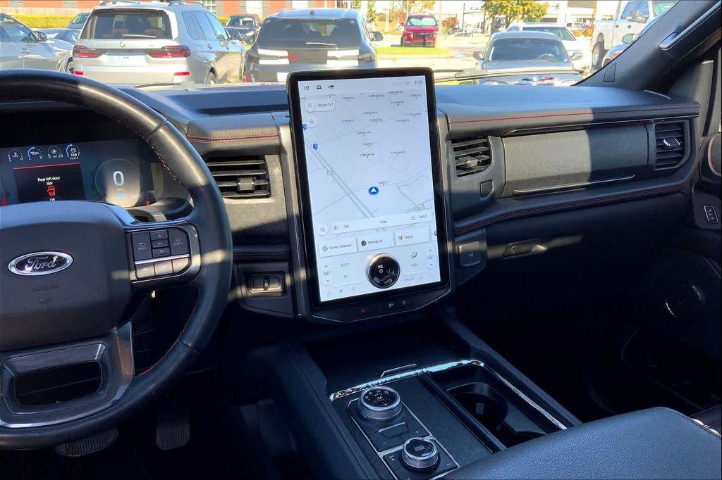 used 2022 Ford Expedition car, priced at $45,999