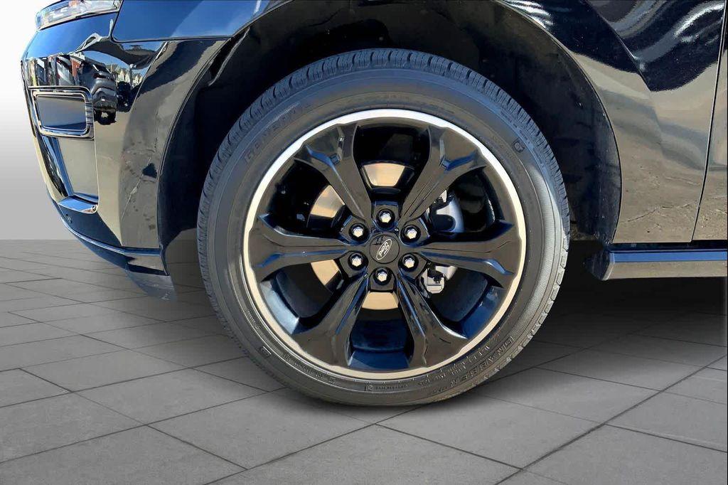 used 2022 Ford Expedition car, priced at $45,999