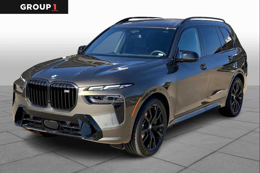new 2026 BMW X7 car, priced at $121,135