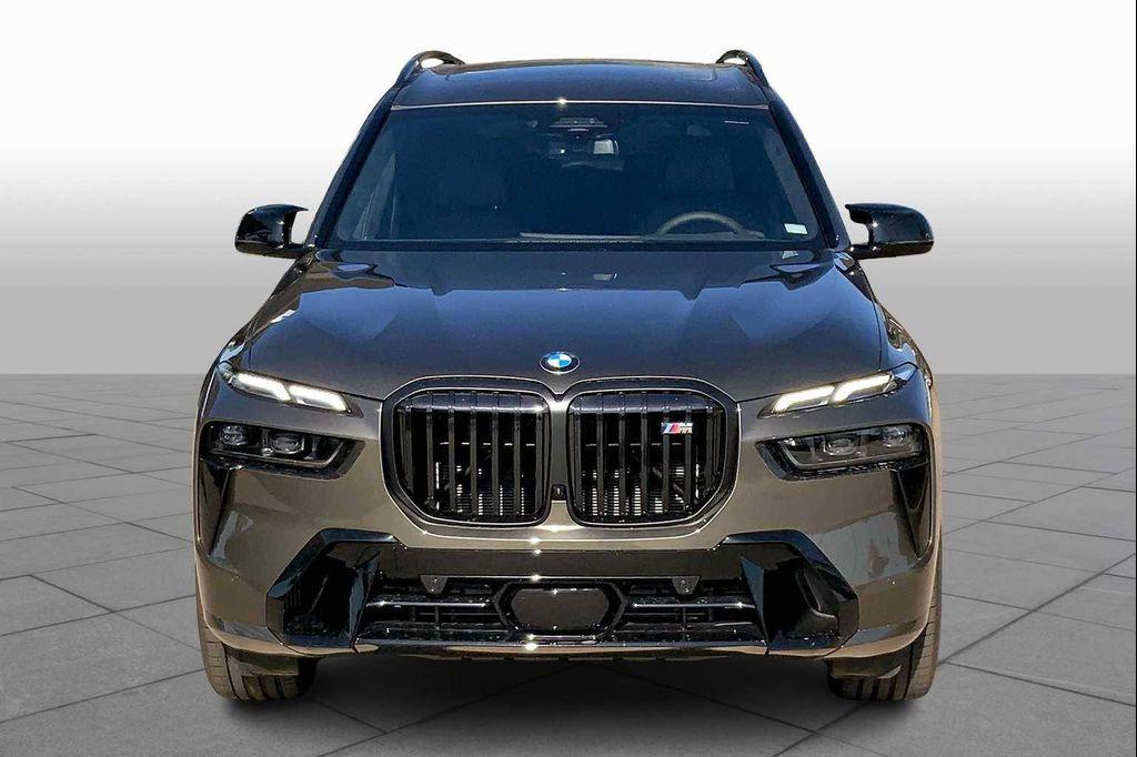 new 2026 BMW X7 car, priced at $121,135