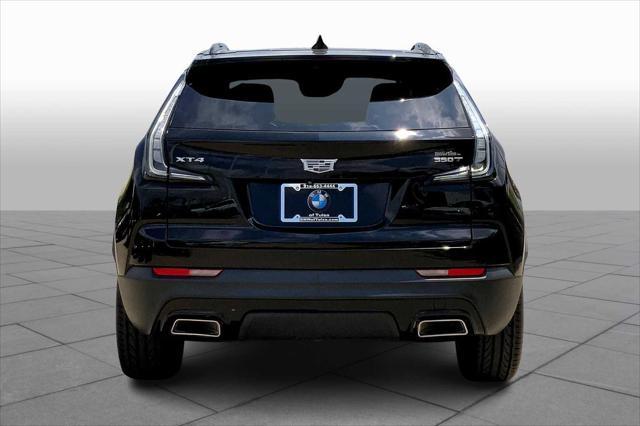 used 2022 Cadillac XT4 car, priced at $29,000