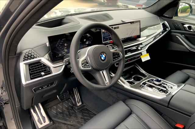 new 2025 BMW X7 car, priced at $123,035