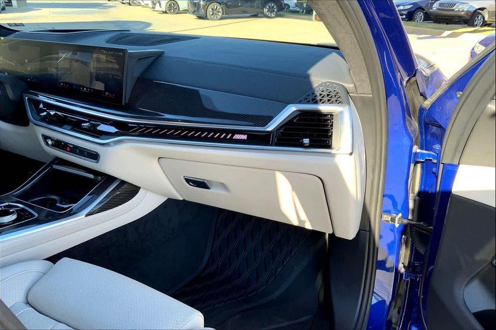 used 2024 BMW X7 car, priced at $89,990