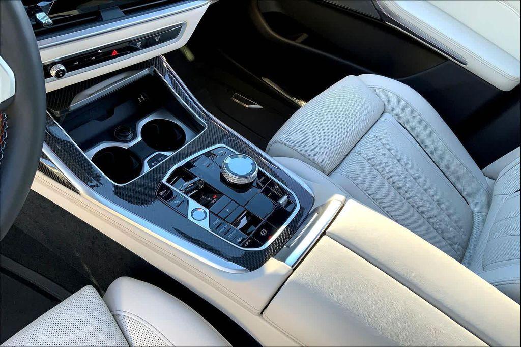 used 2024 BMW X7 car, priced at $89,990