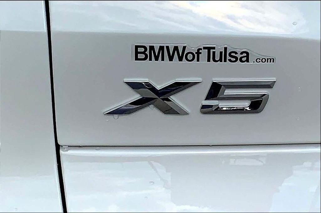 new 2025 BMW X5 car, priced at $61,974