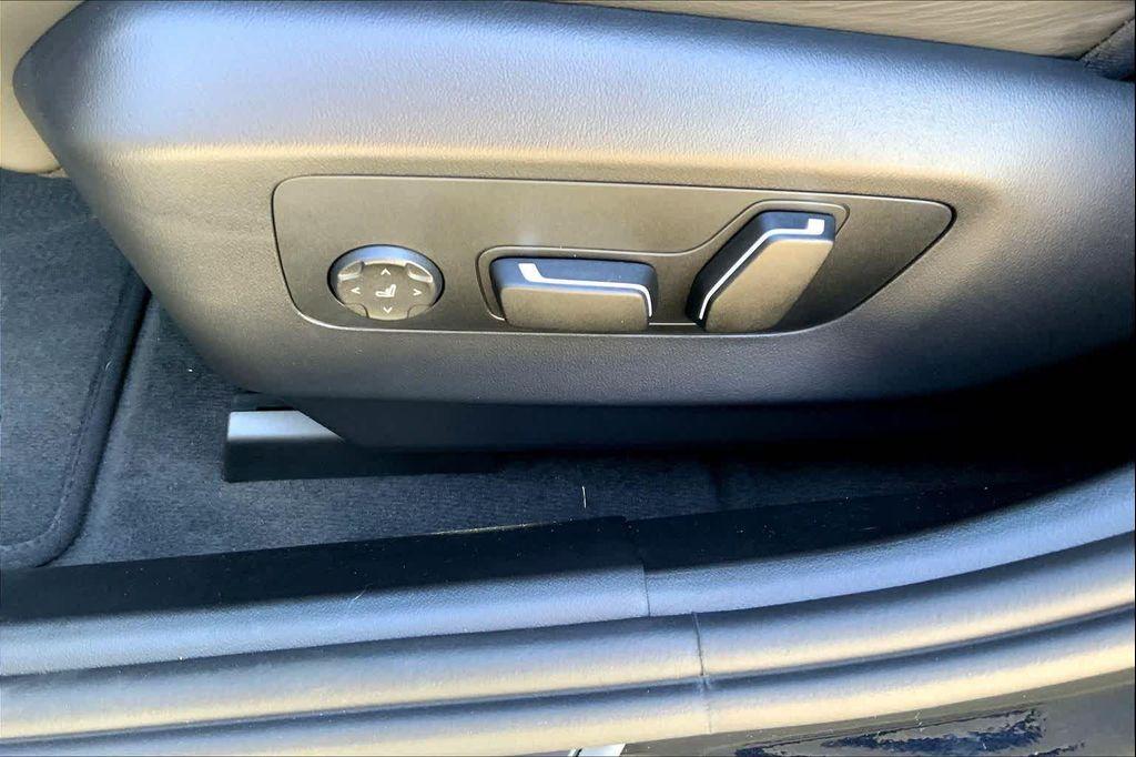 new 2026 BMW M5 car, priced at $132,585