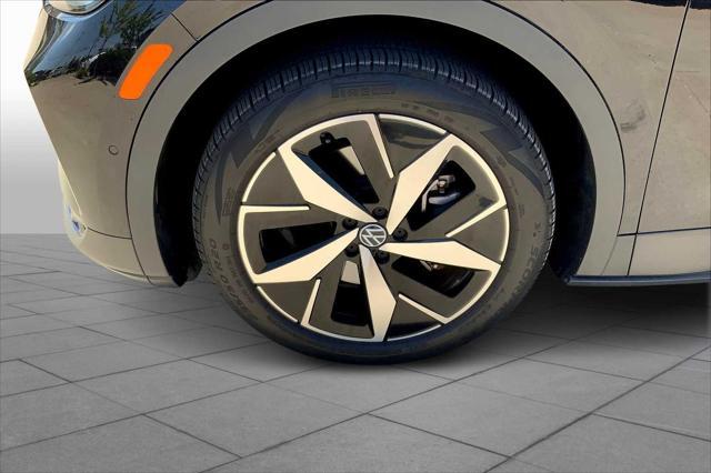 used 2023 Volkswagen ID.4 car, priced at $25,000