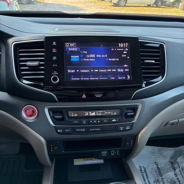 used 2022 Honda Ridgeline car, priced at $33,599