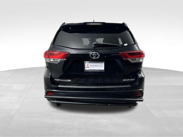 used 2019 Toyota Highlander car, priced at $23,740