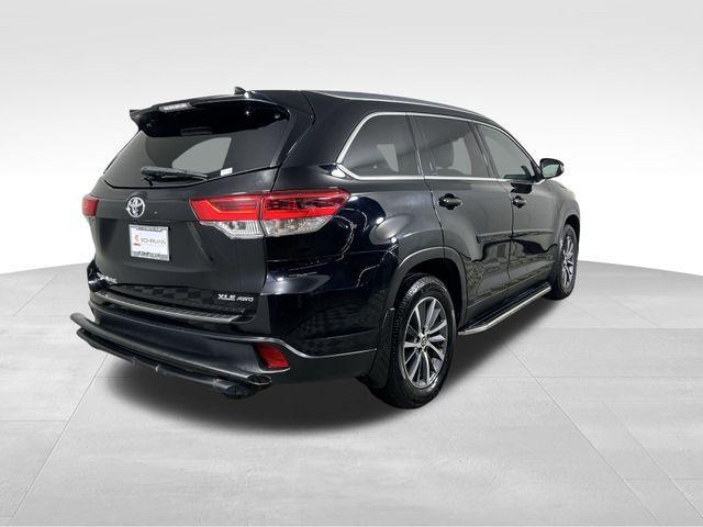 used 2019 Toyota Highlander car, priced at $23,740