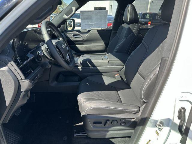 new 2026 INFINITI QX80 car, priced at $116,860