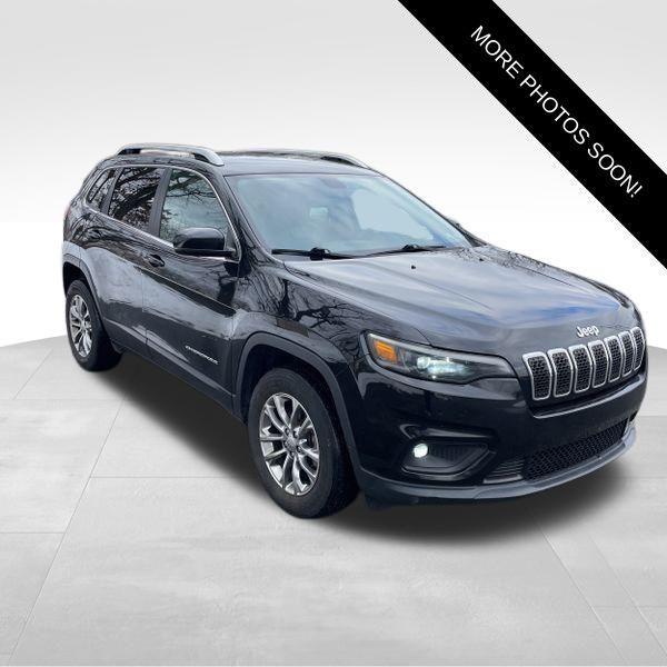 used 2020 Jeep Cherokee car, priced at $18,290