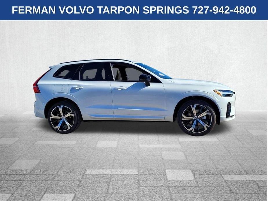 new 2025 Volvo XC60 car, priced at $60,275