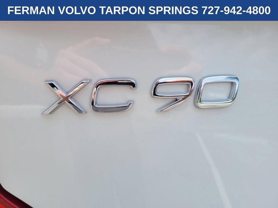 new 2025 Volvo XC90 car, priced at $75,965