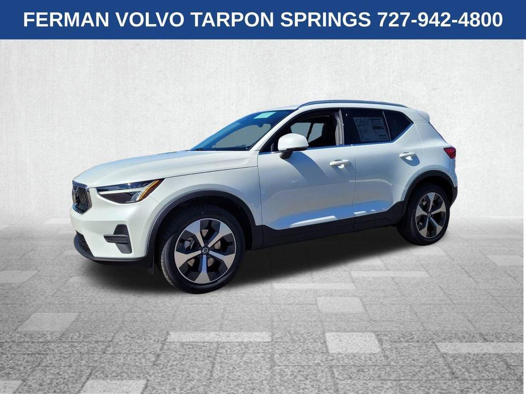 new 2025 Volvo XC40 car, priced at $46,015